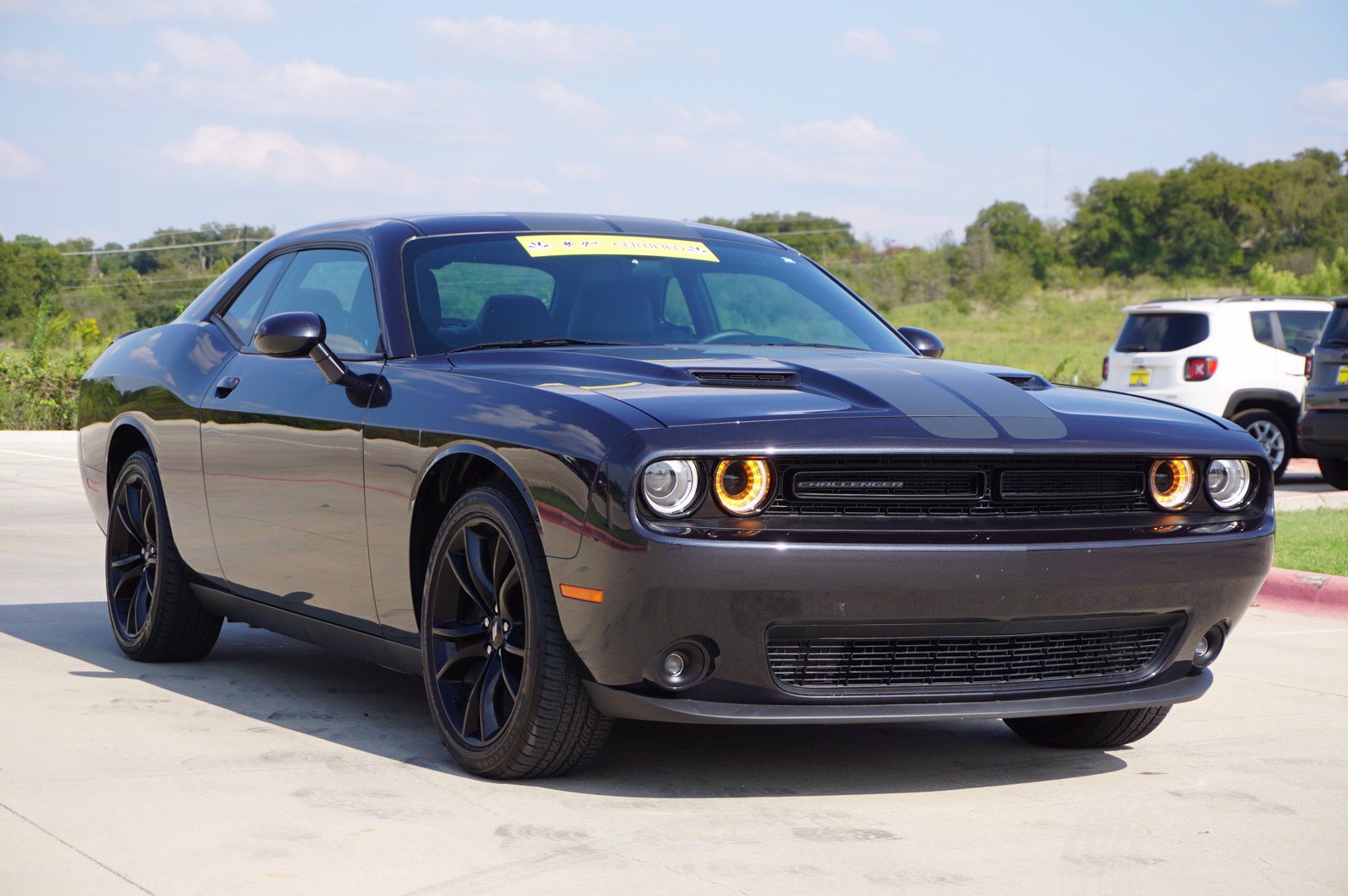 Dodge challenger вес машины